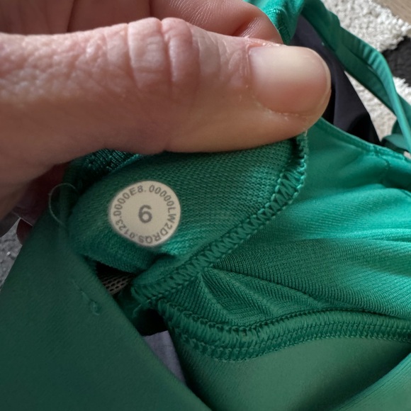 Lululemon energy sports bra - Picture 4 of 4